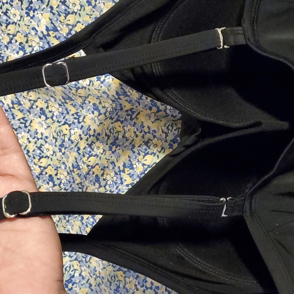 Black Tankini Set - Picture 11 of 12